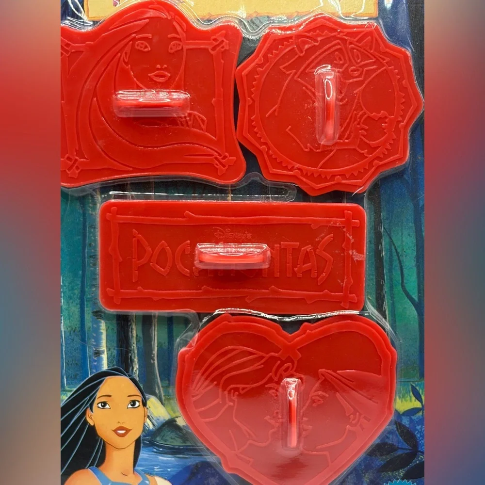 1990s Vintage Wilton Disney Pocahontas Cookie Cutter Set, New In Package Kitchen